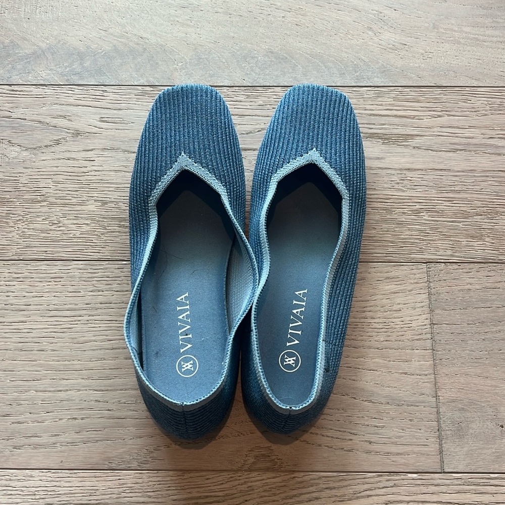 Vivaia Women’s Flats Denim Blue Size 39 Margot Square Toe V-Cut Knit Washable